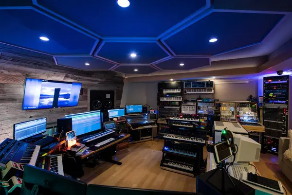 BT recording studio by Brett Acoustics