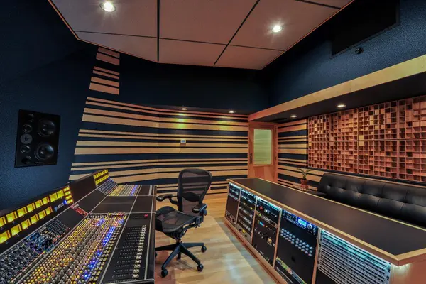 Charleston Sound recording studio by Brett Acoustics