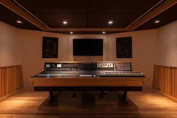 Corrigan recording studio by Brett Acoustics